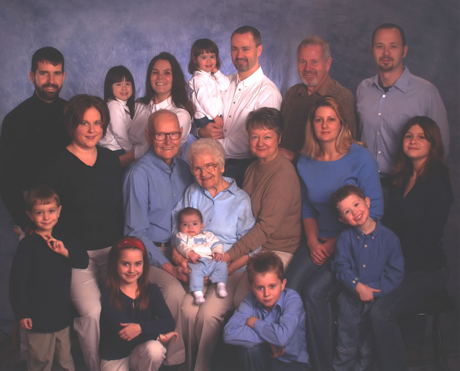 The McMullen Family | December 2004
