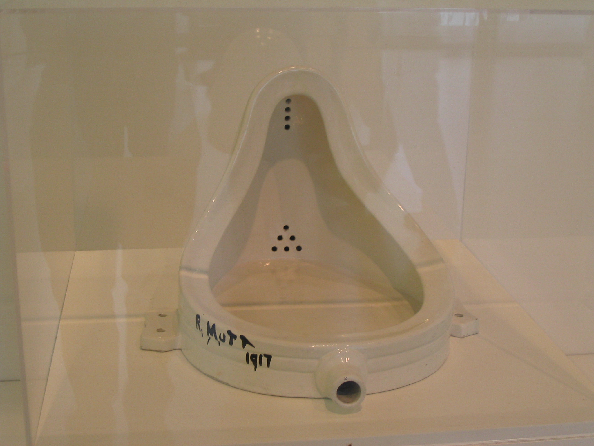 Duchamp, Fountain