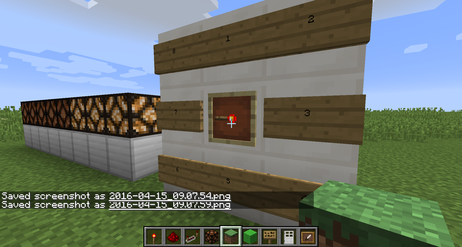 An item frame outputting a power level of three.